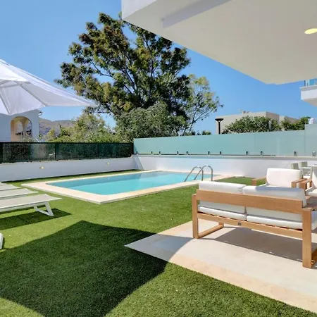 Villa Lago 3 -